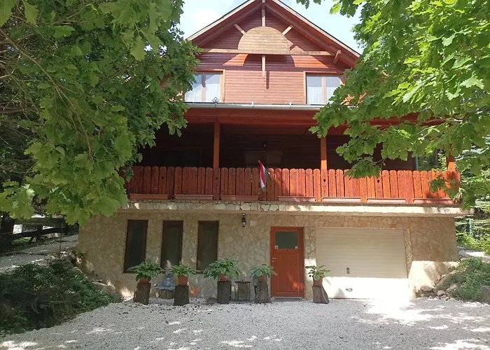 Dobogoko Vendeghaz Hotel