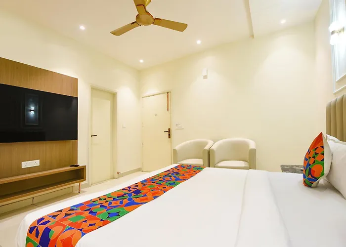 Fabhotel Harsh Vihar Delhi 