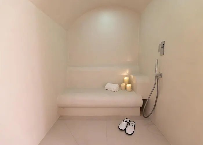 Hotel Dress Code Paris