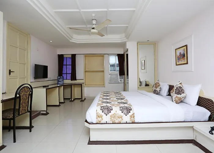 Hotel O Midtown Raipur 