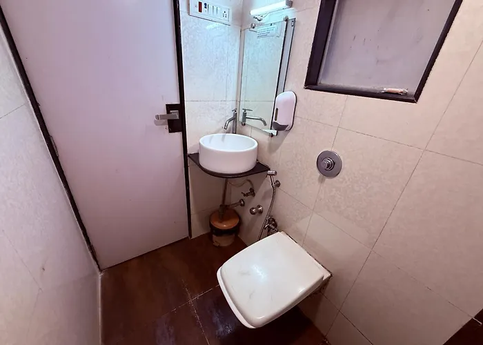 Hotel Alka Residency Thane