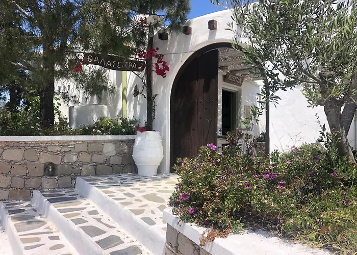 Thalassitra Village Hotel Adamantas
