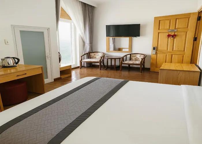 Dalat Wind Hotel