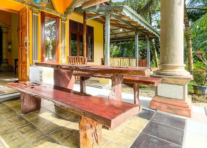 Sumatra Cheeky Monkeys Hotel Bukit Lawang
