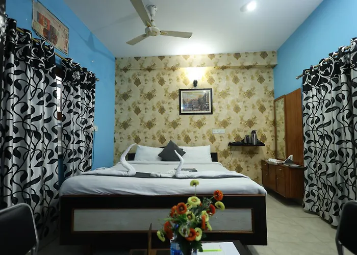 Hotel Anand Lok Rajgir