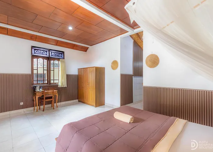 Artha Dewata Home Stay Ubud 