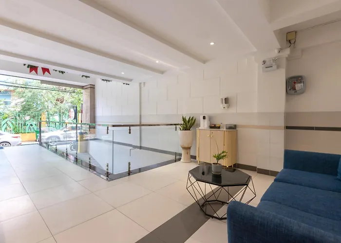 Bin Bin Hotel 5 - Near Lotte Mart D7 TP. Hồ Chí Minh