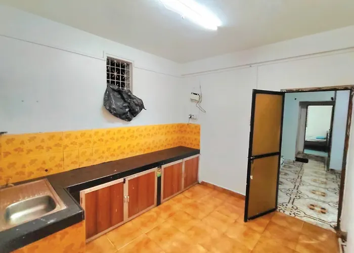 Blue Waves Guest House Calangute