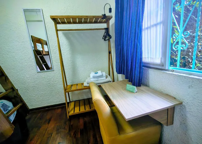 La Casona Azul Bed & Breakfast Lima