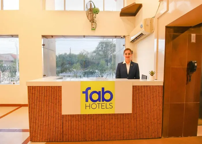 Fabhotel Neena Palace Bhopal