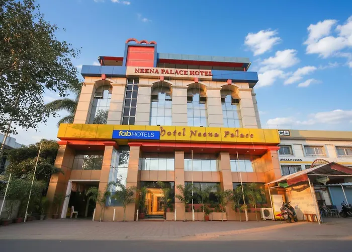 Fabhotel Neena Palace Bhopal