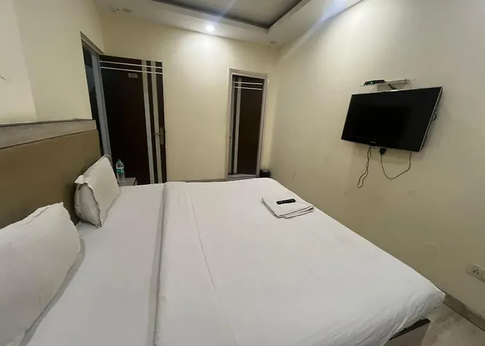 Hotel Grace Delhi 