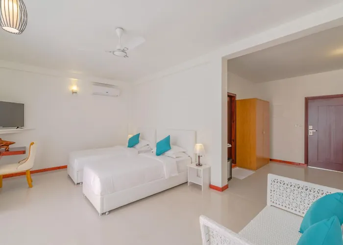 White Sand Dhigurah Dhigurah 