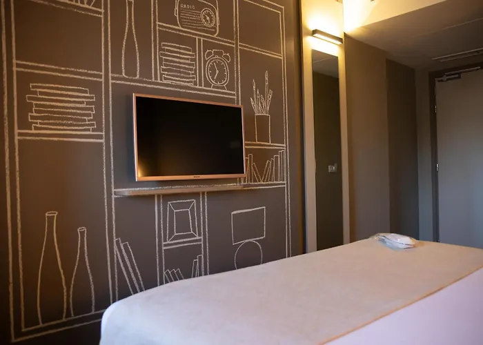 Atlantis Alger Aeroport Ex Ibis Hotel