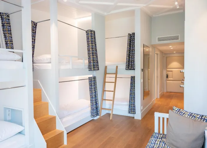 Jugend- und Familienhotel Augustin München