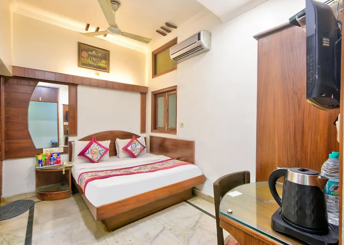 Hotel Maharani -New Delhi Railway Station - Paharganj
