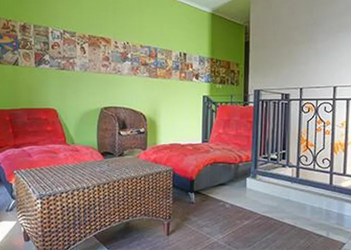 Reddoorz Near Kemang Square Hotel Jakarta