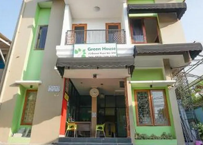 Reddoorz Near Kemang Square Hotel Jakarta