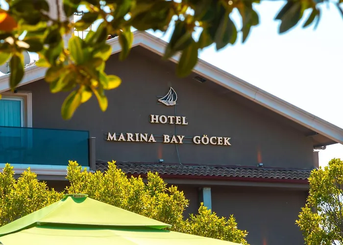 Hotel Marina Bay Goecek