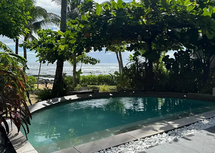 L'Osteria Luxe Beachfront B&B General Luna 