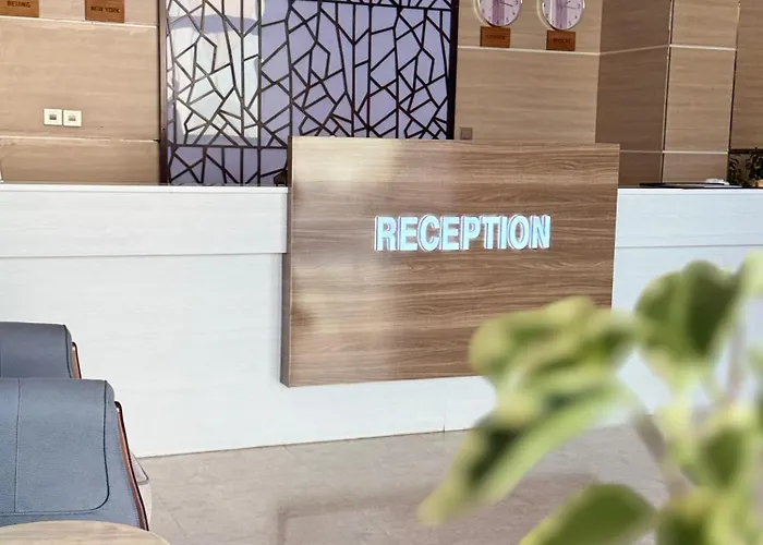 Season Inn Hotel Barka