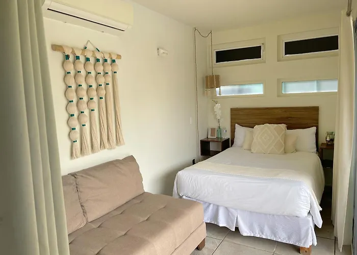 Nuiya Hoteles Centro Sayulita