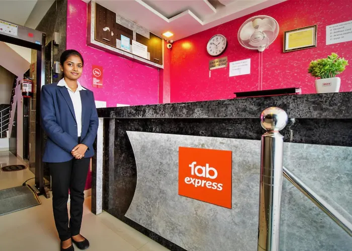 Fabhotel Tp Suites New Delhi
