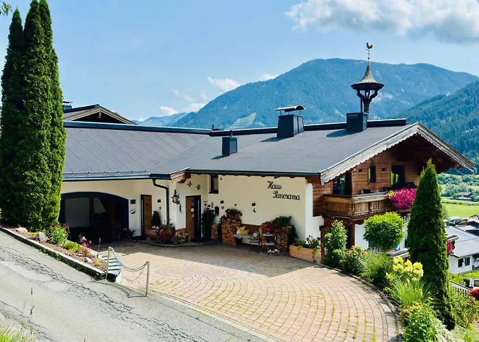 Haus Panorama Hotel Brixen im Thale