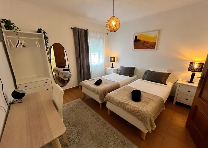 Peniche Surf Lodge 2