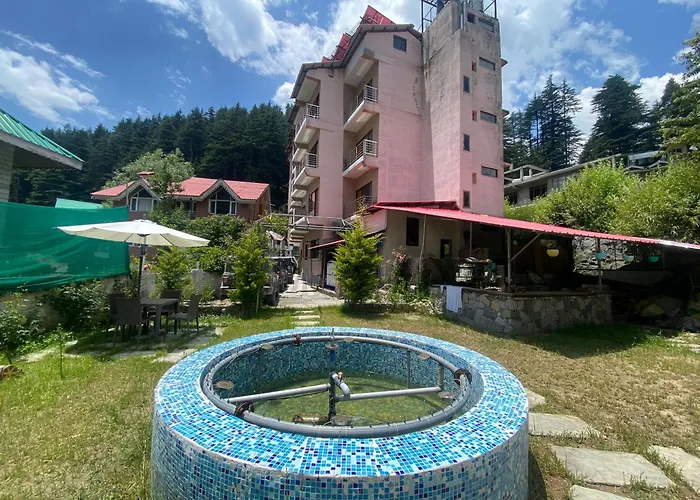 Hotel Ambika Residency Manali