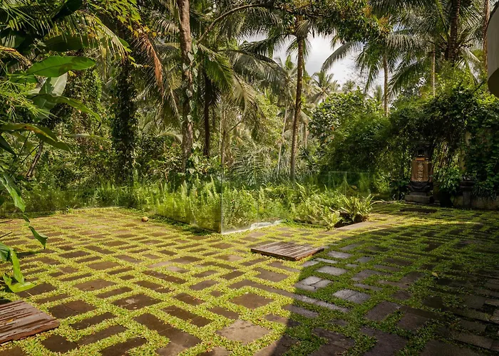 Adiwana Unagi Suites Ubud