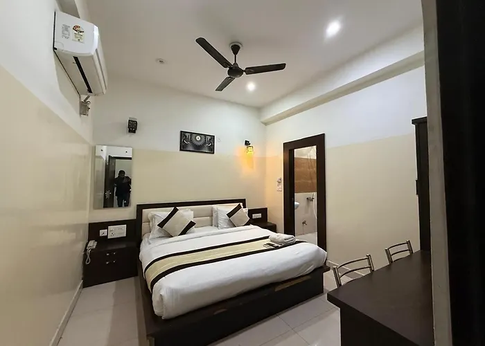 Hotel Kamla Palace Agra 