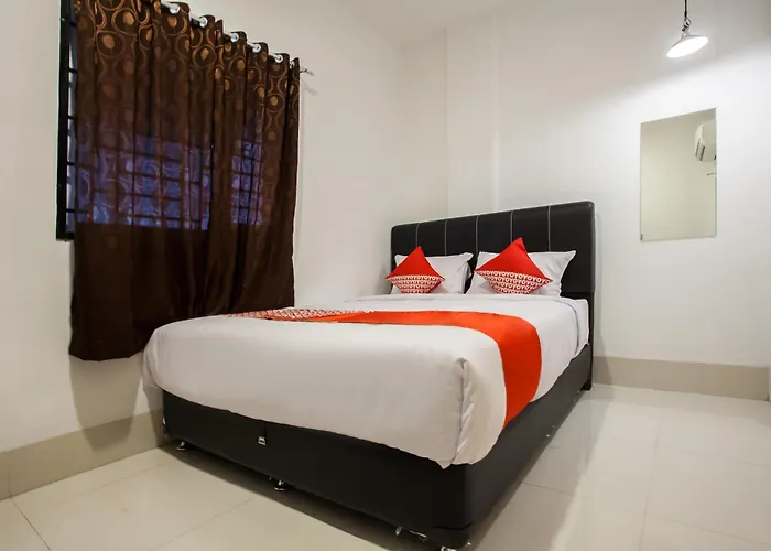 Hotel O Mono Guest House Medan