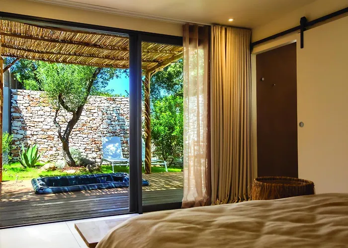 Les Suites Du Maquis Bonifacio 