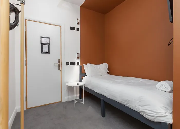 Art B&B Blackpool