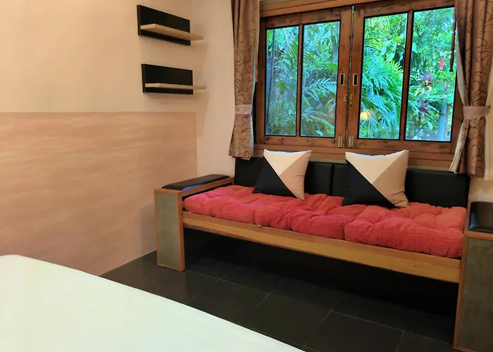 Cafe'@Luv22 Hotel Phuket