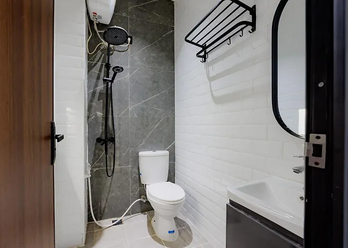 Urbanview Hotel Yampi Jakarta