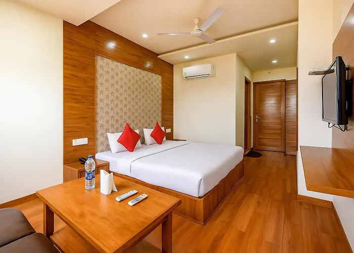 Hotel Black Diamond, Patiala Chok 2 Min From Zirakpur Bus Stand