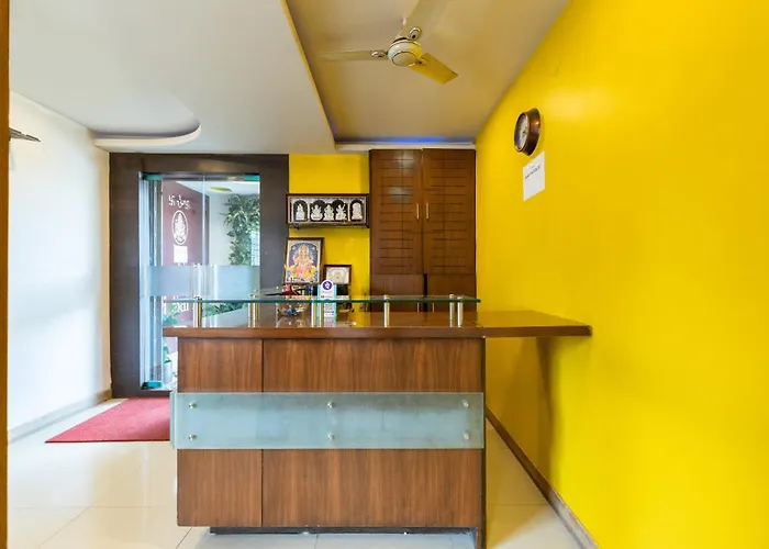 Hotel O The Red Velvet Opposite Novel Office Marathahalli Bridge Bangalore