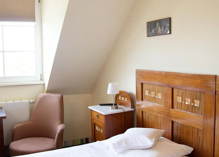 2T Hotel Artgenossen Lindlar