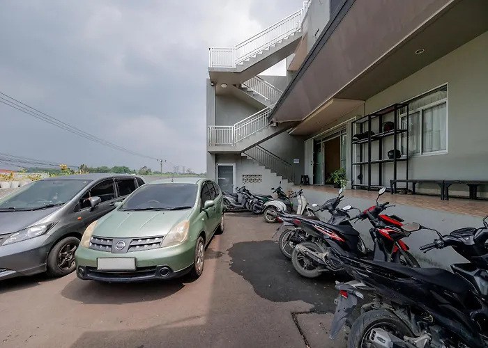 Reddoorz Near Exit Toll Sirkuit Sentul Hotel Bogor