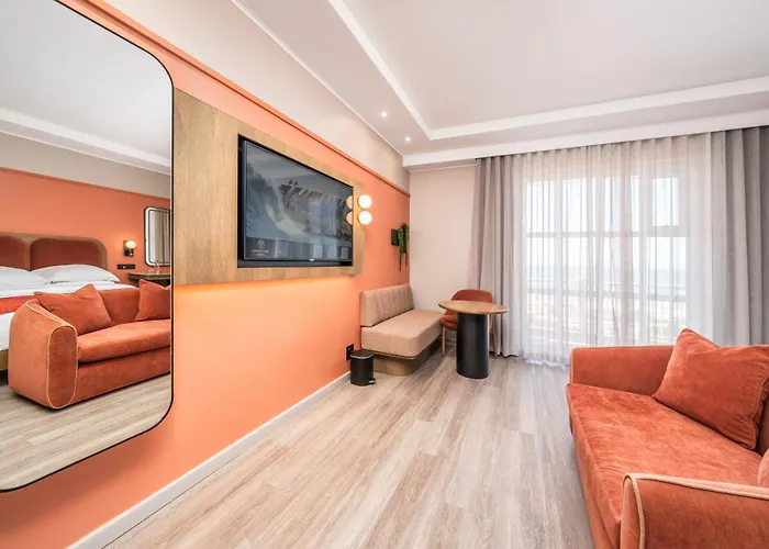 Courtyard Hotel Gqeberha Port Elizabeth