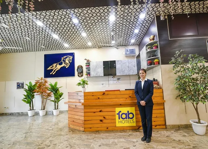 Fabhotel The Crystal Palace - Rohini Delhi 
