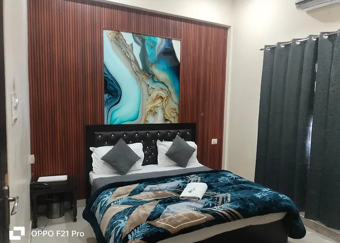 Hotel Satya Dehradun