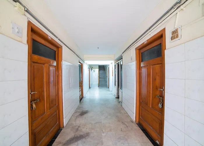 Hotel O Sree Radha Lodge Near Snow World Hyderabad