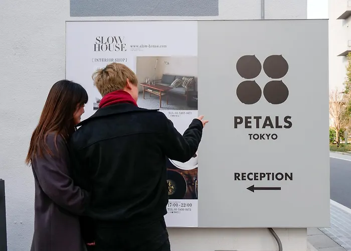 Petals Tokyo - Floating Hotel