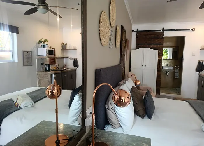The Oak Treehouse Bnb 64 Berry Str Queenstown