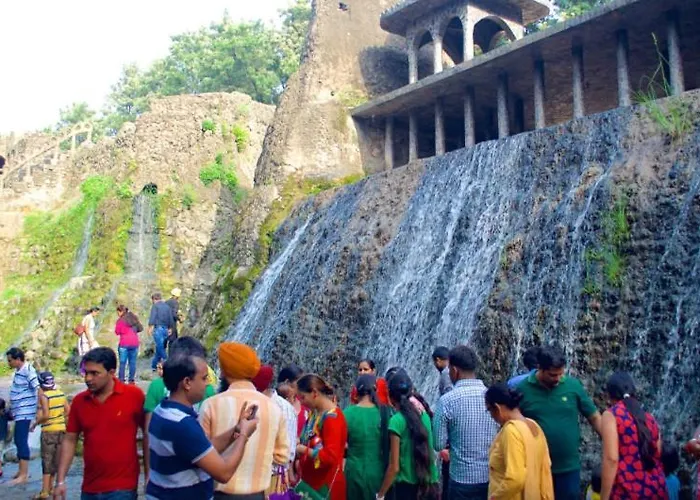 Hotel Paradise Chandigarh