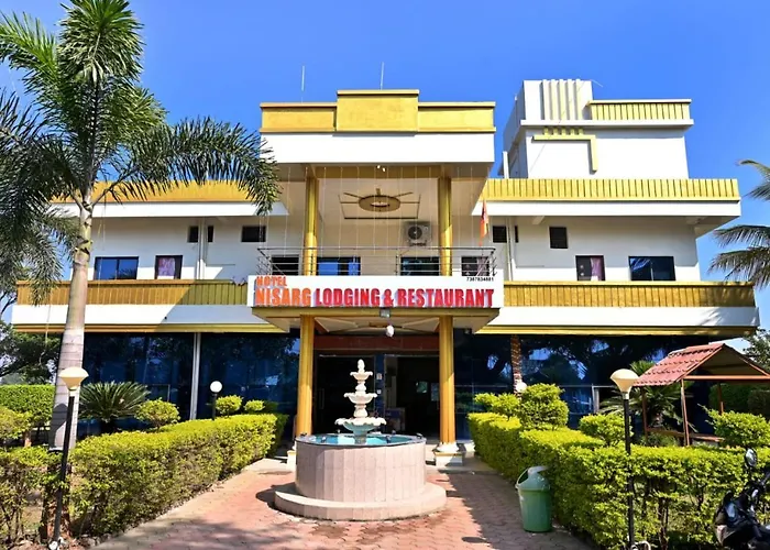 Hotel Nisarg Lodging And Restaurant Aurangabad 