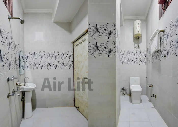 Hotel Airlift At Delhi Airport New Delhi